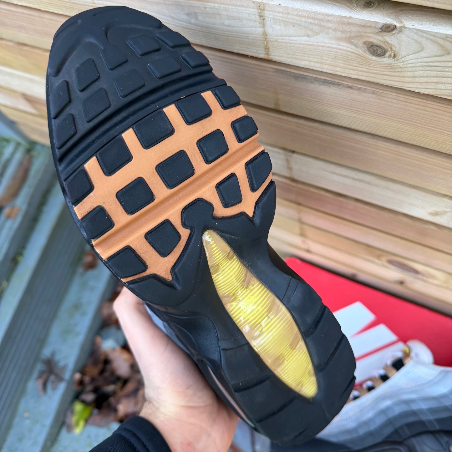 Nike Air Max 95 Icons - Strike Yellow - UK8.5