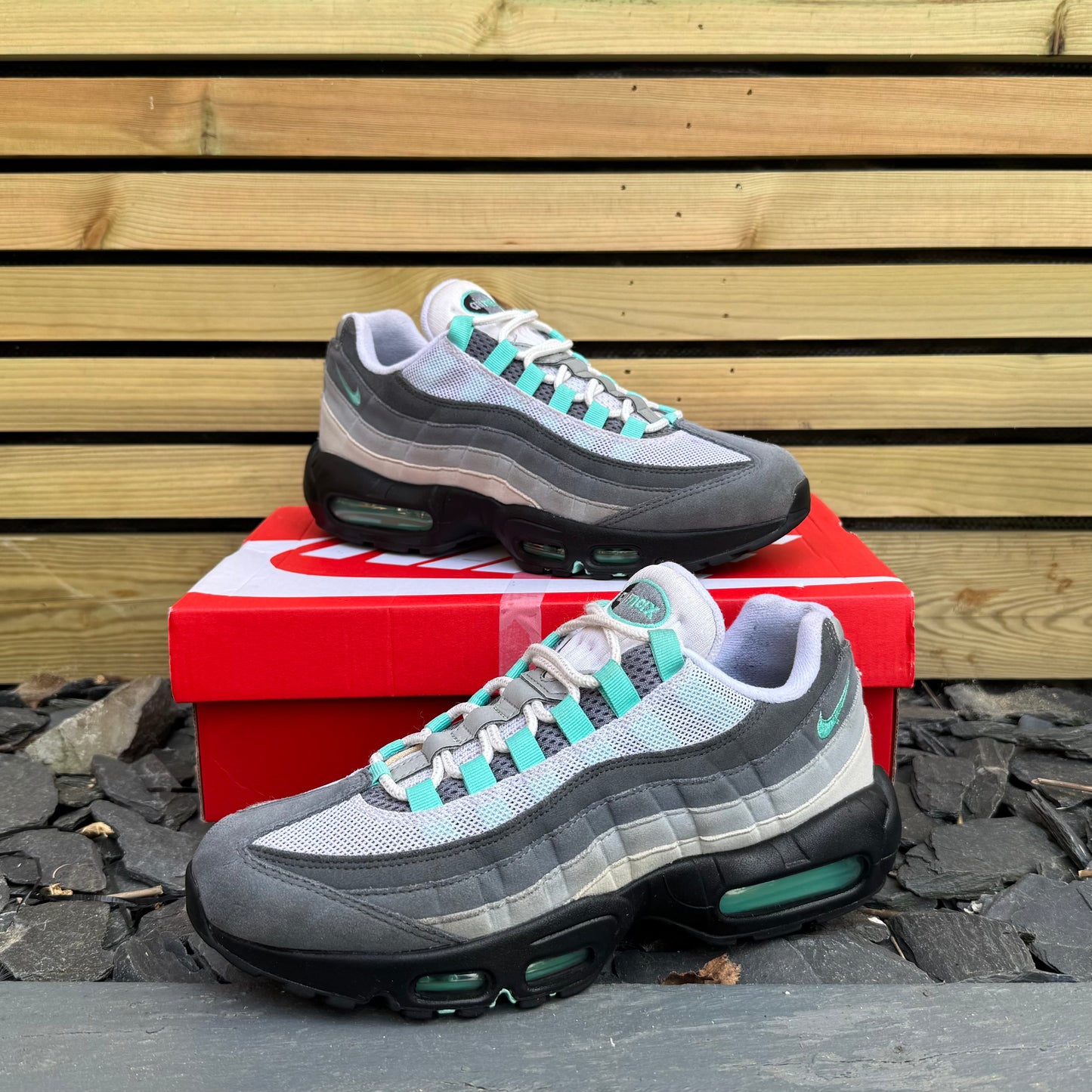 Nike Air Max 95 JD Exclusive - Hyper Turquoise - UK7