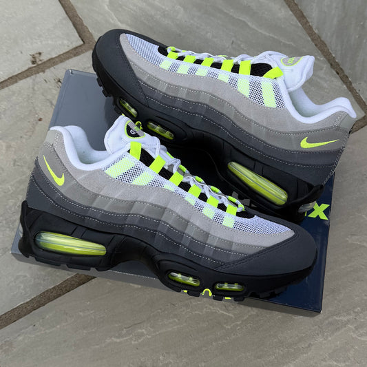 Nike Air Max 95 OG Big Bubble - Neon 2026 - Multiple Sizes - Brand New