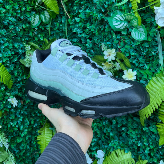 Nike Air Max 95 ID “Nike By You” - Teal Gradient - UK9.5