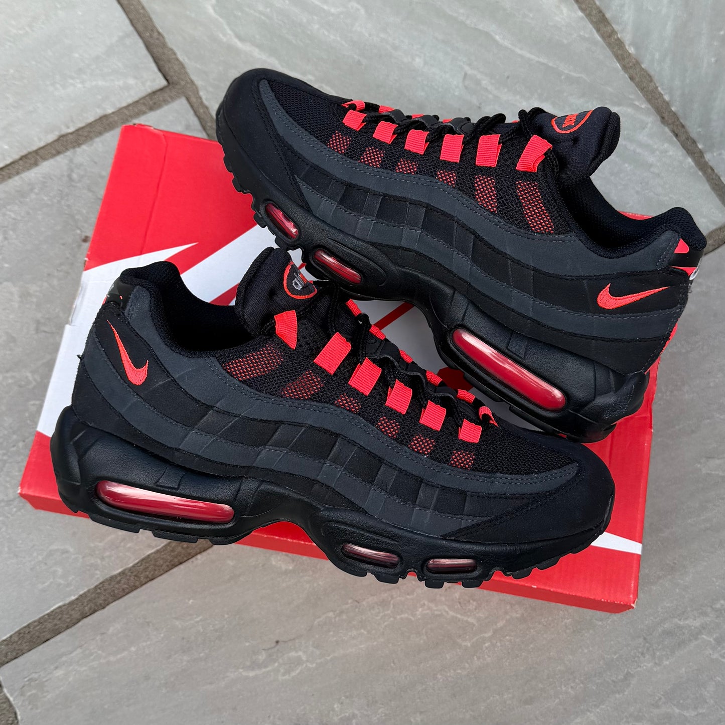 Nike Air Max 95 - Laser Crimson - UK7.5