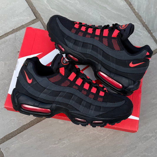 Nike Air Max 95 - Laser Crimson - UK7.5