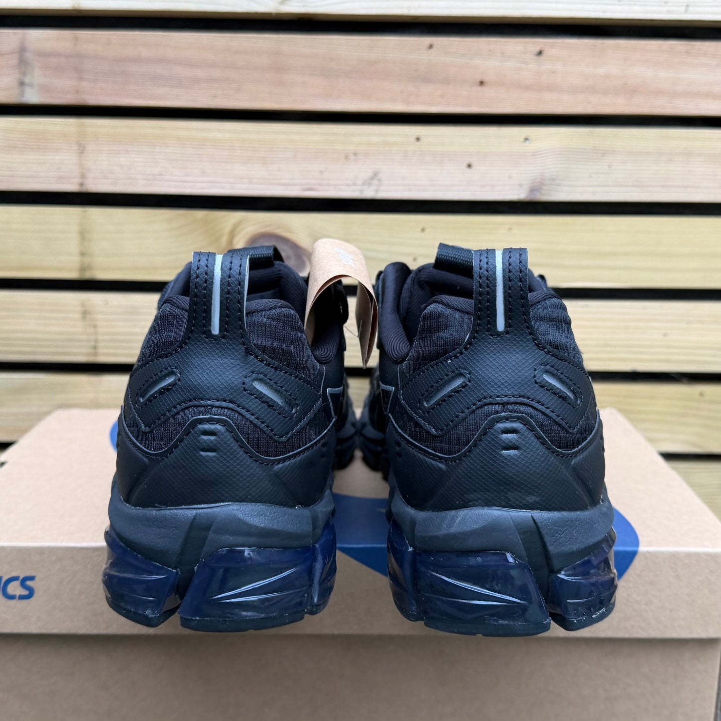 Asics Gel-Quantum 180 - Black - UK10.5 - Brand New