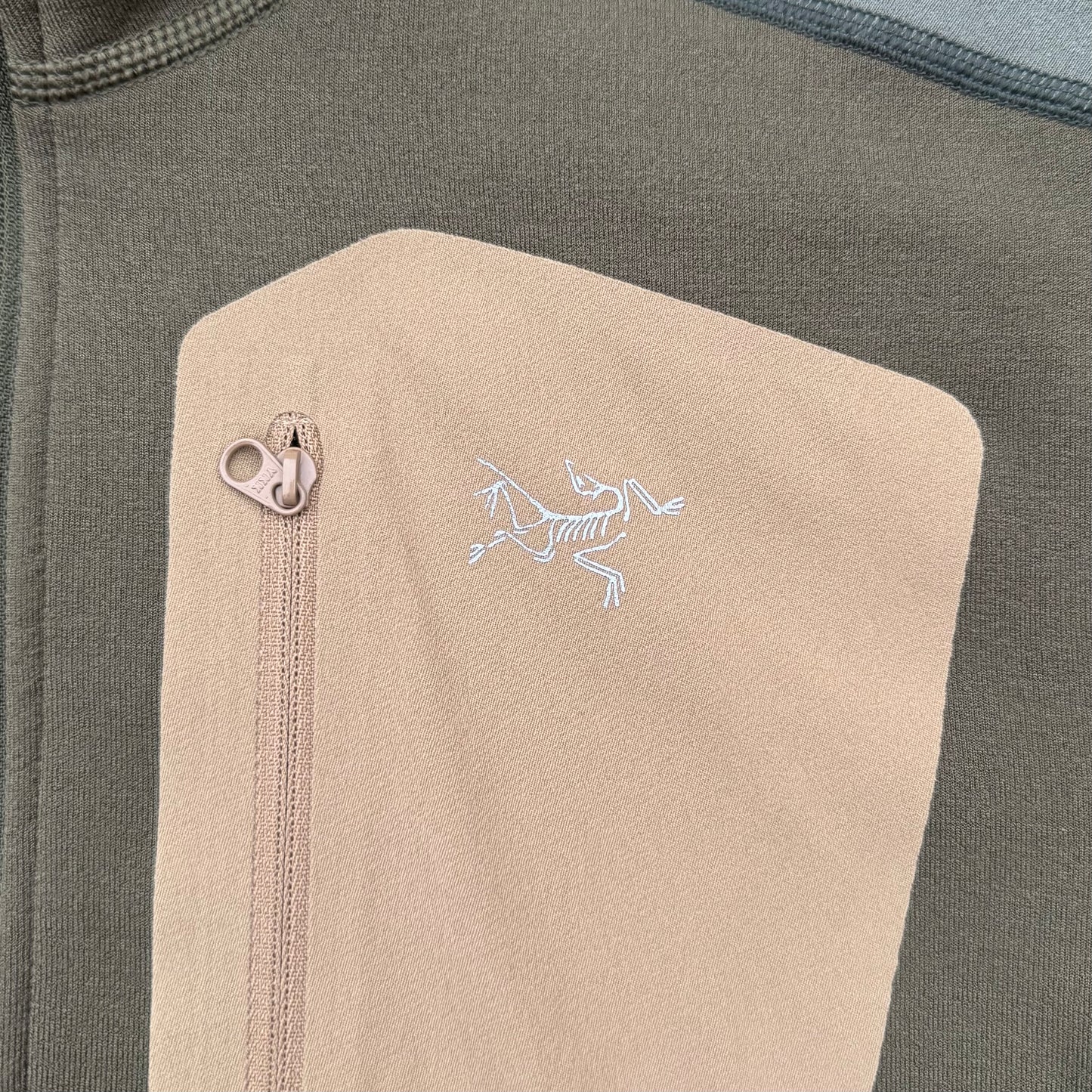 Arc’teryx Rho AR Heavyweight - Anecdote - Large