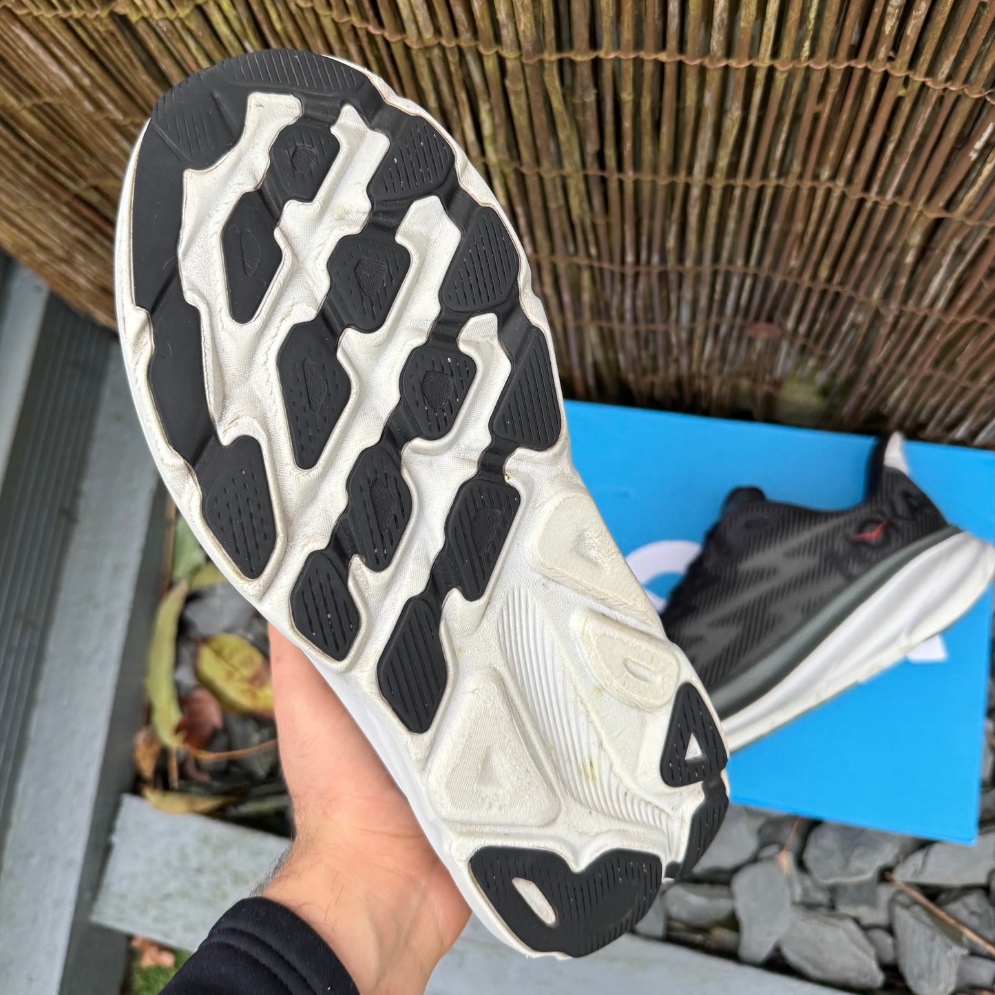 Hoka Clifton 9 - Black / Outer Orbit - UK10