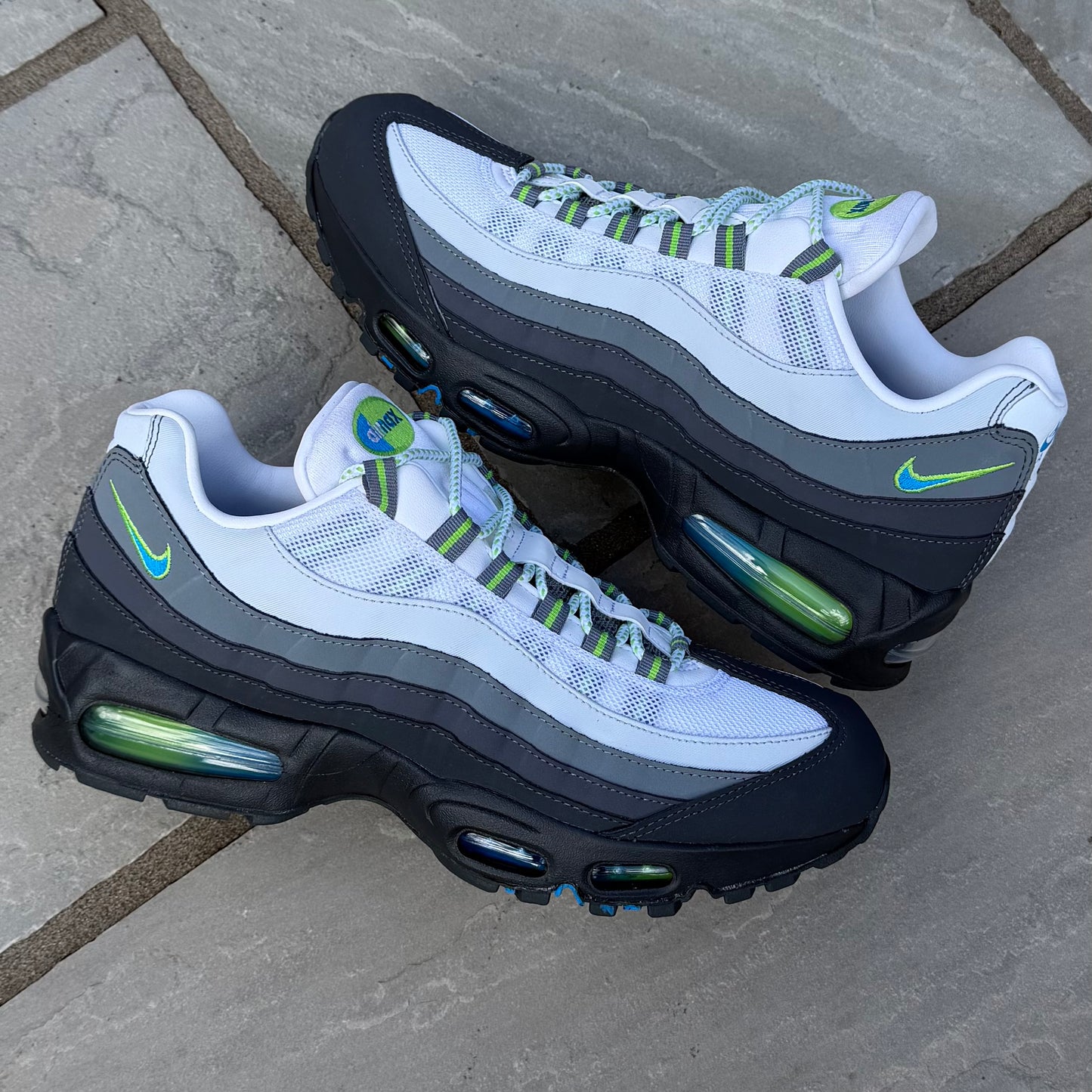 Nike Air Max 95 OG Big Bubble - Apple Blue - UK9