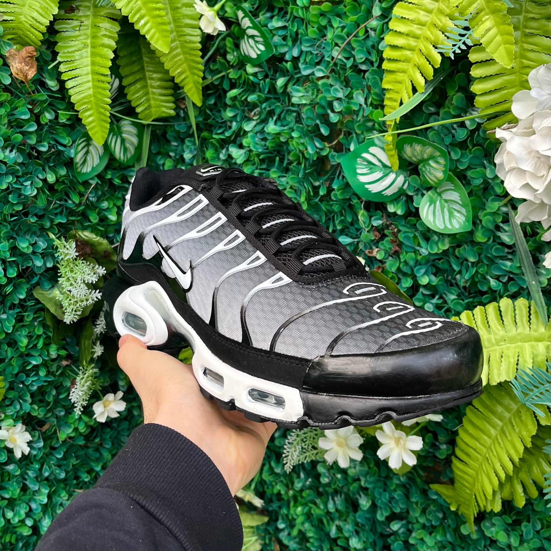 Nike Air Max Plus TN Smoke Grey UK11 – Sc Shoes - Main Image