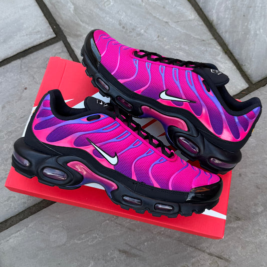 Nike Air Max Plus TN - Fireberry - Multiple Sizes - Brand New