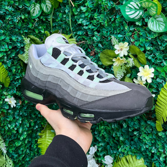 Nike Air Max 95 OG - Fresh Mint 2018 - UK11
