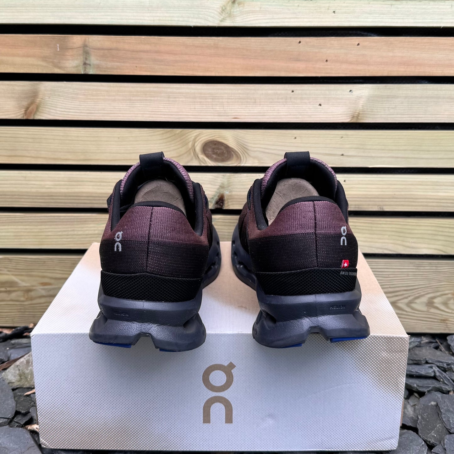 On Running CloudSurfer - Black / Cobalt - UK11
