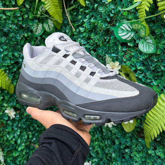 Nike Air Max 95 OG “No Sew” 2013 - Granite Dust - UK9