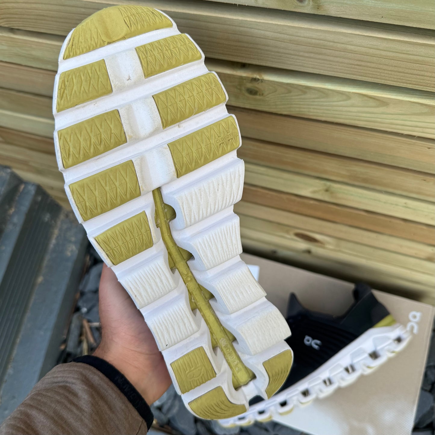 On Running CloudSwift 2.0 - Magnet Black / Citron Yellow - UK10