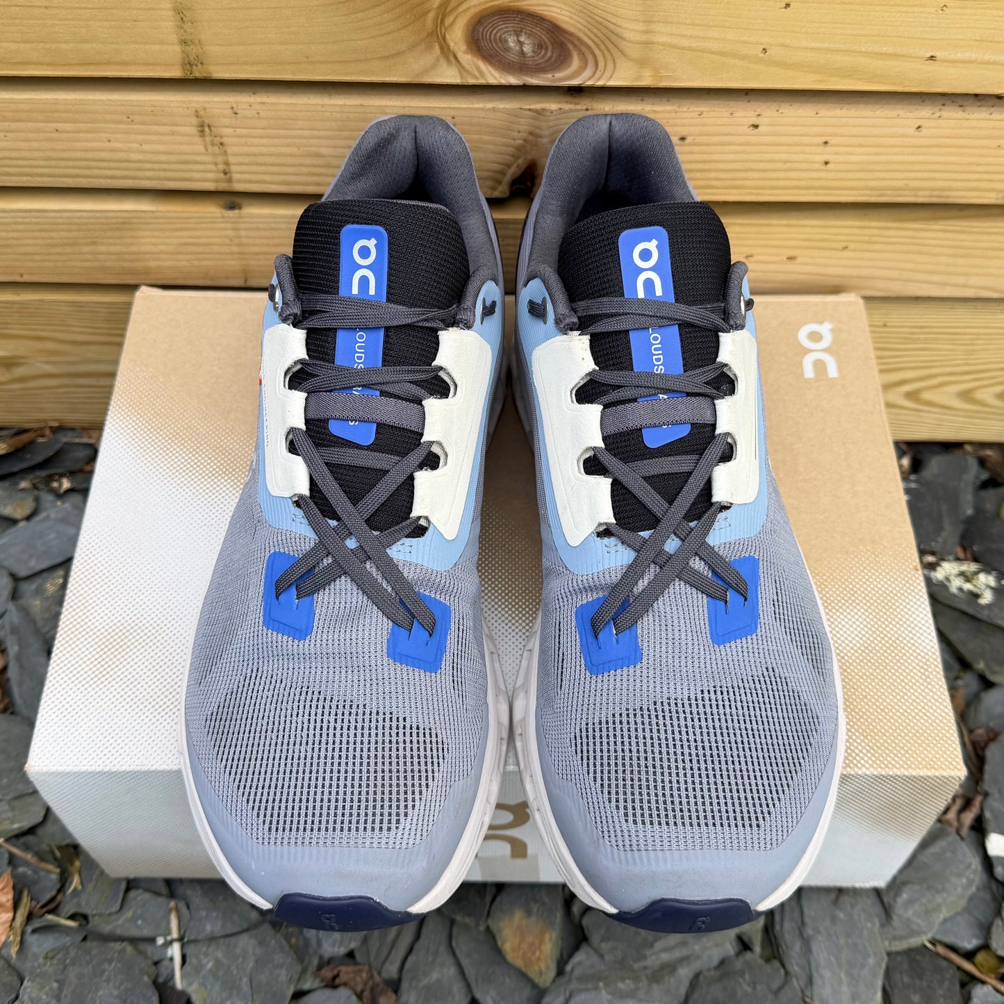 On Running CloudStratus 2 - Fossil / Midnight - UK9