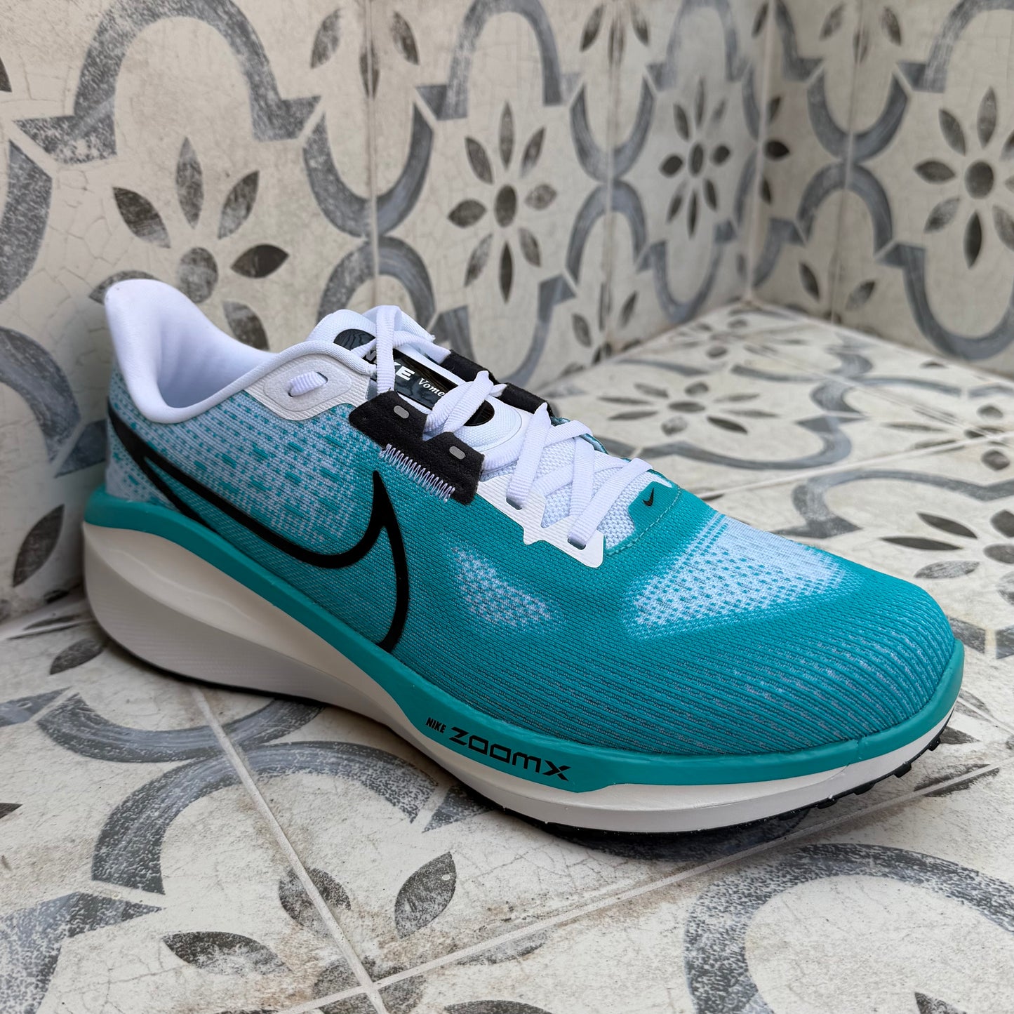 Nike Vomero 17 - Dusty Cactus - Multiple Sizes - Brand New