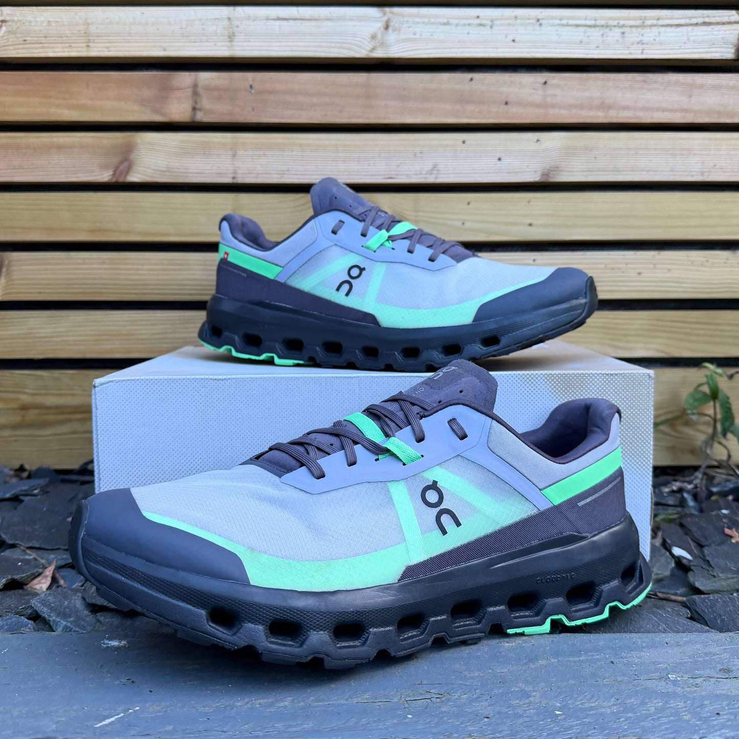 On Running CloudVista 2 - Lime / Grey - UK11
