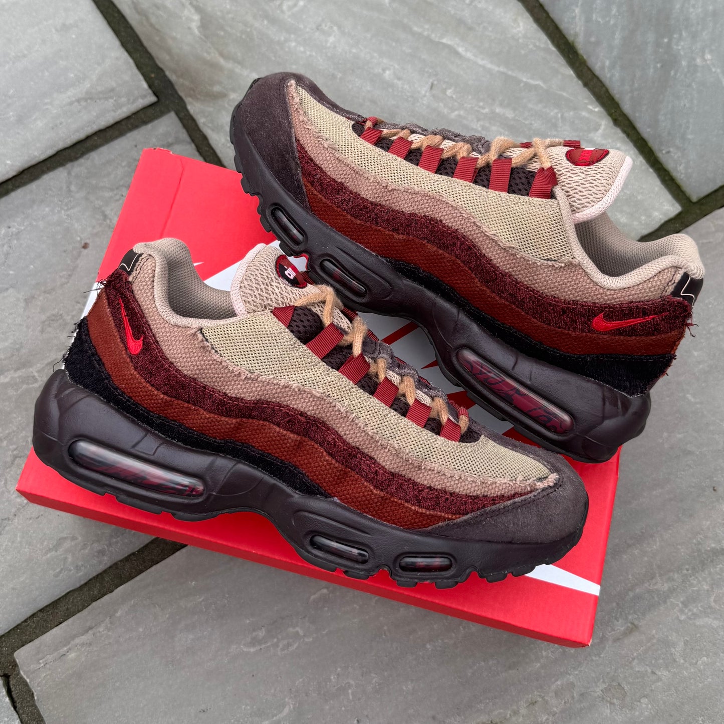 Nike Air Max 95 Anatomy Of Air - Brown Basalt / University Red - UK9