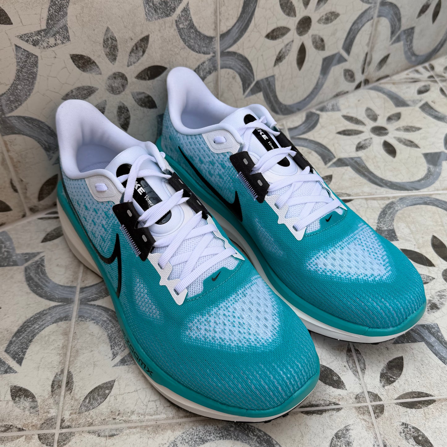 Nike Vomero 17 - Dusty Cactus - Multiple Sizes - Brand New