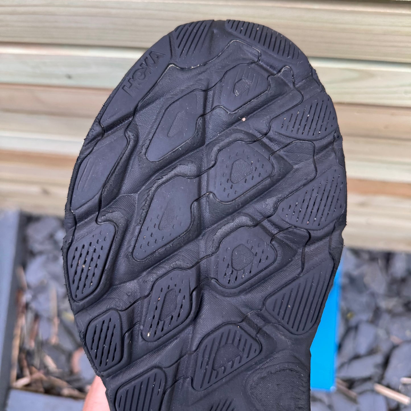 Hoka Clifton 9 - Triple Black - UK9