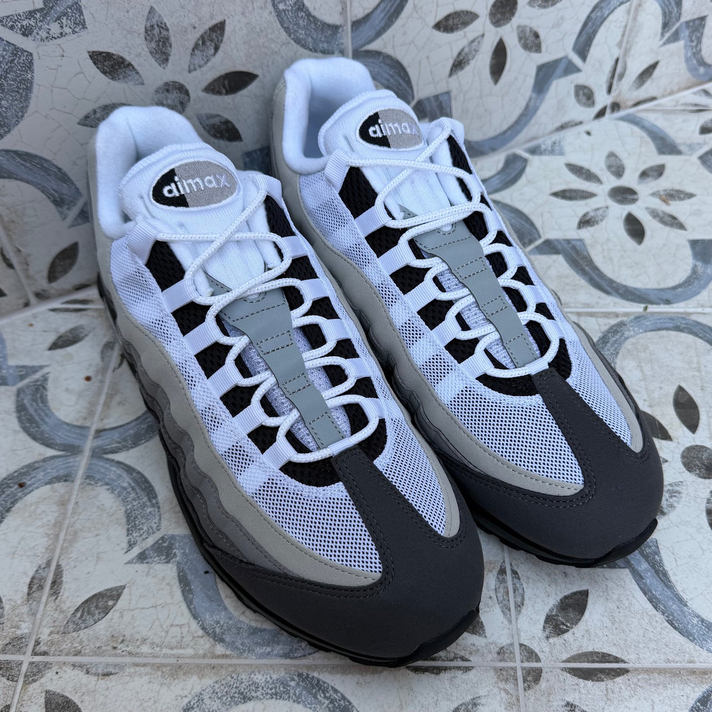 Nike Air Max 95 OG Big Bubble - Granite Dust - Multiple Sizes - Brand New