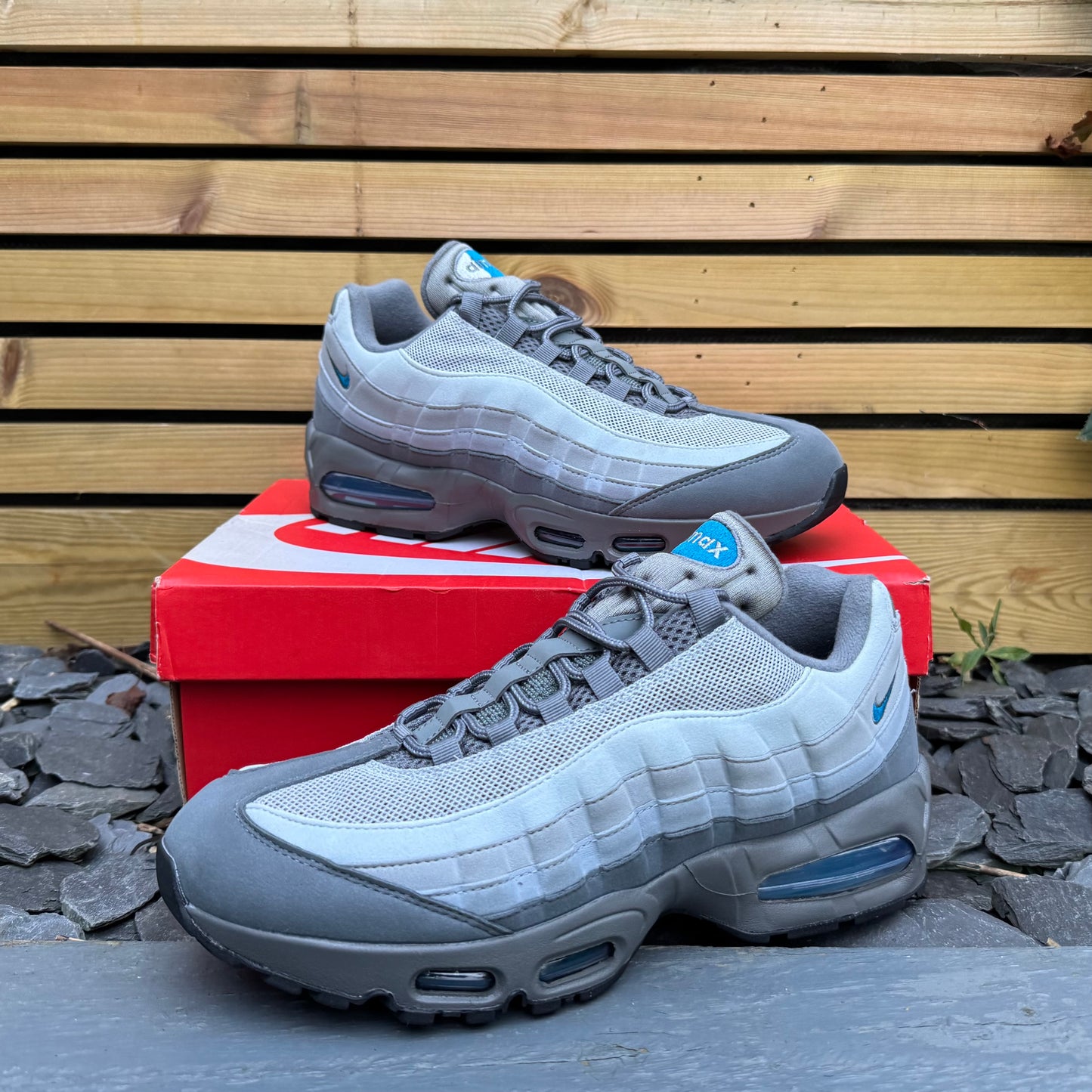 Nike Air Max 95 OG Big Bubble - Smoke Grey / Abyss Green - UK11