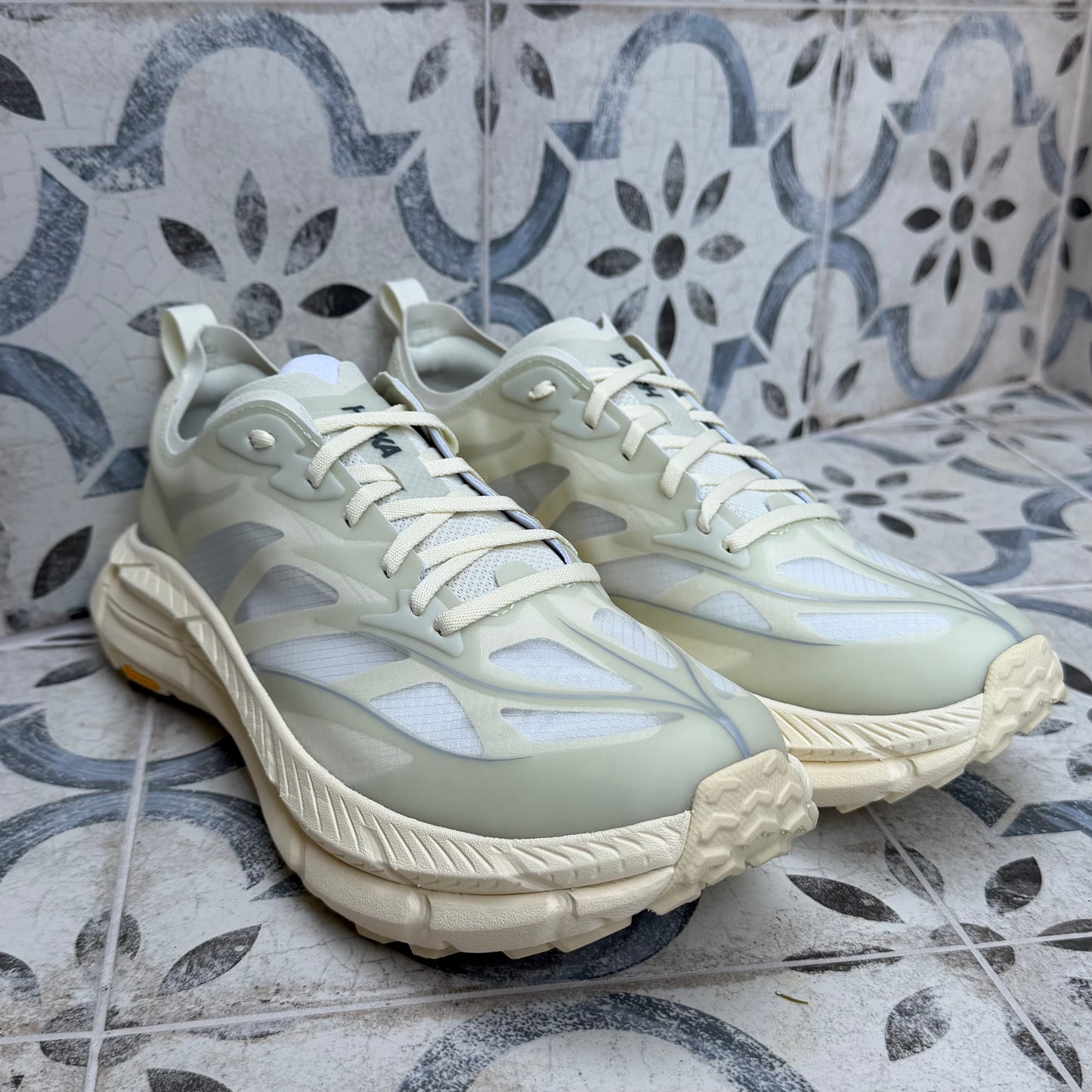 Hoka Mafate Speed 4 Lite - Truffle / Salt - Multiple Sizes - Brand New