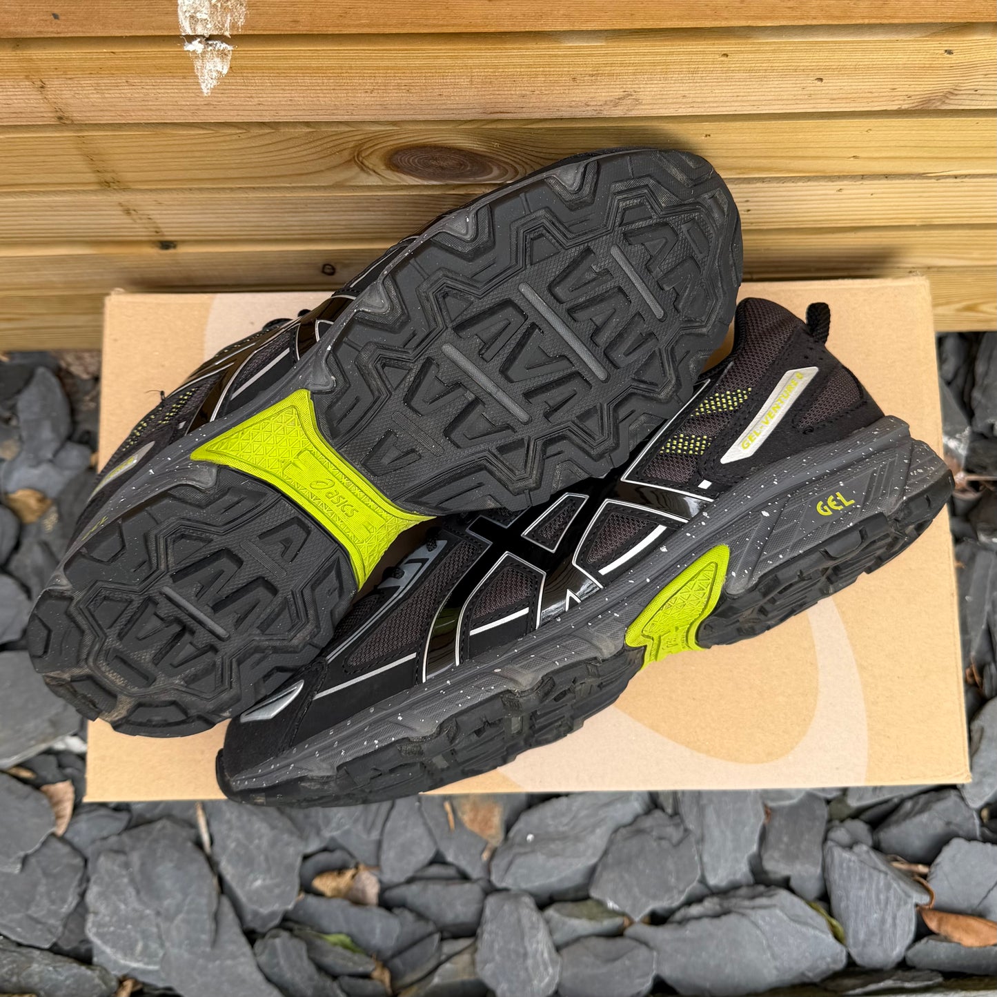 Asics Gel-Venture 6 - Obsidian / Lime - UK8
