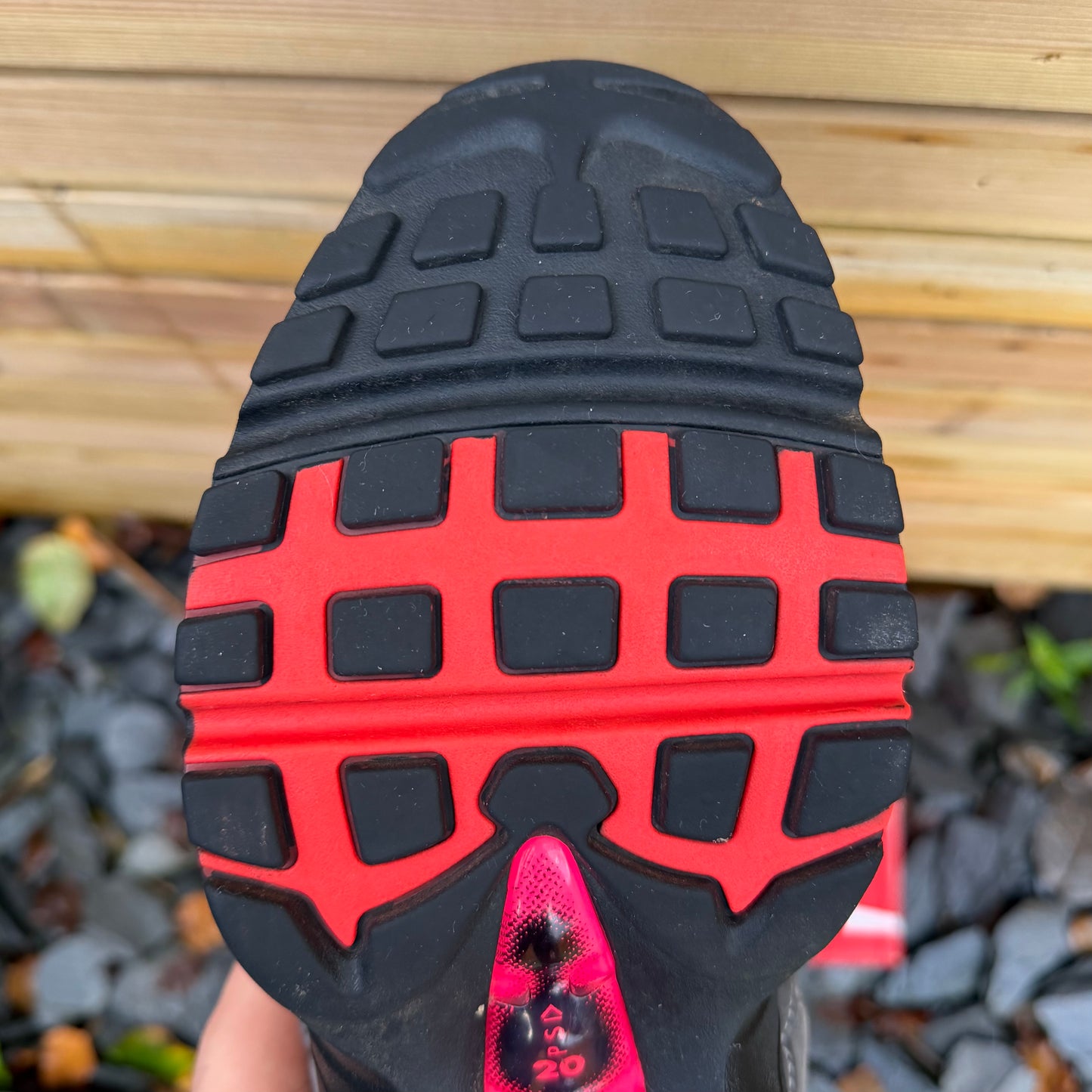 Nike Air Max 95 OG - Solar Red 2018 - UK7.5