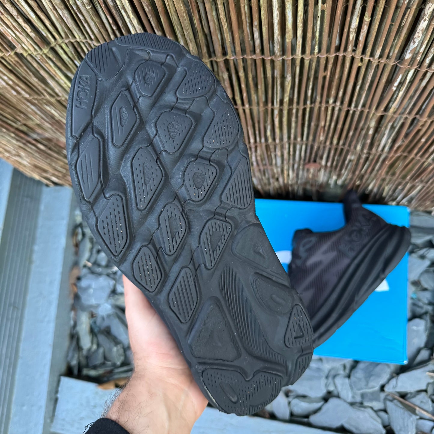 Hoka Clifton 9 - Triple Black - UK10
