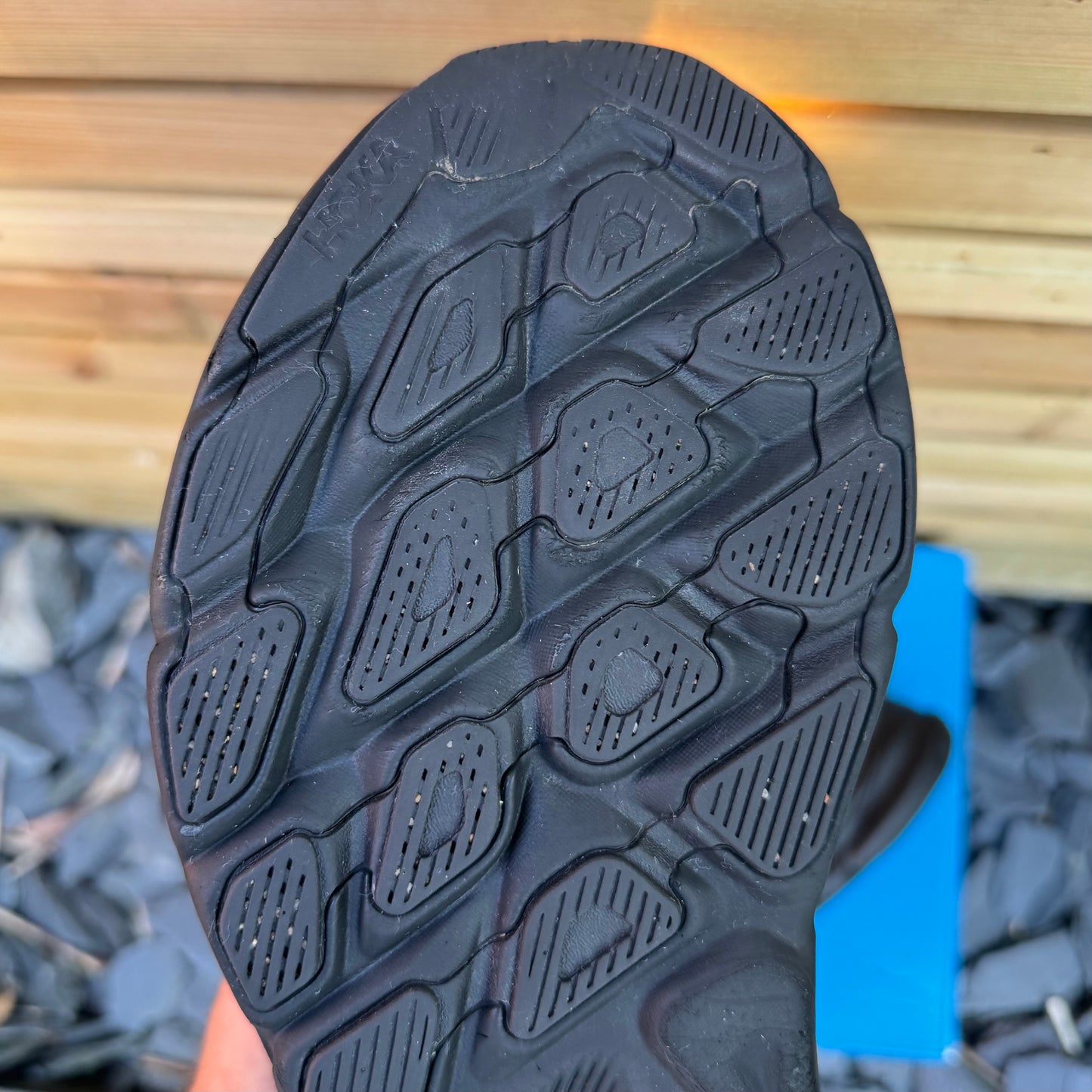 Hoka Clifton 9 - Triple Black - UK7.5