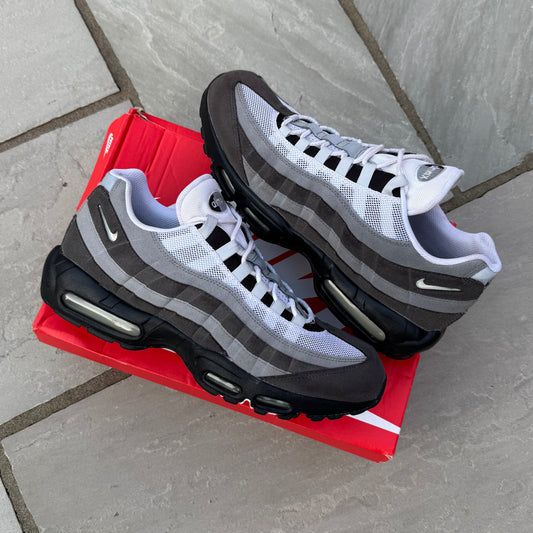 Nike Air Max 95 - Grey Jewel - UK11
