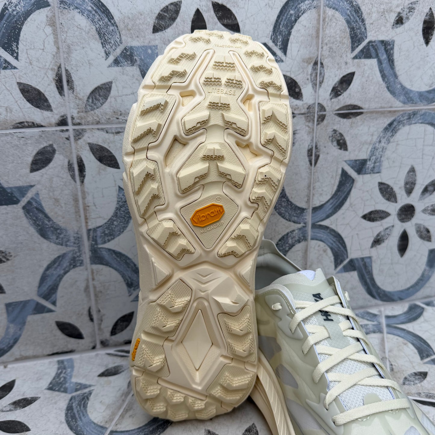 Hoka Mafate Speed 4 Lite - Truffle / Salt - Multiple Sizes - Brand New
