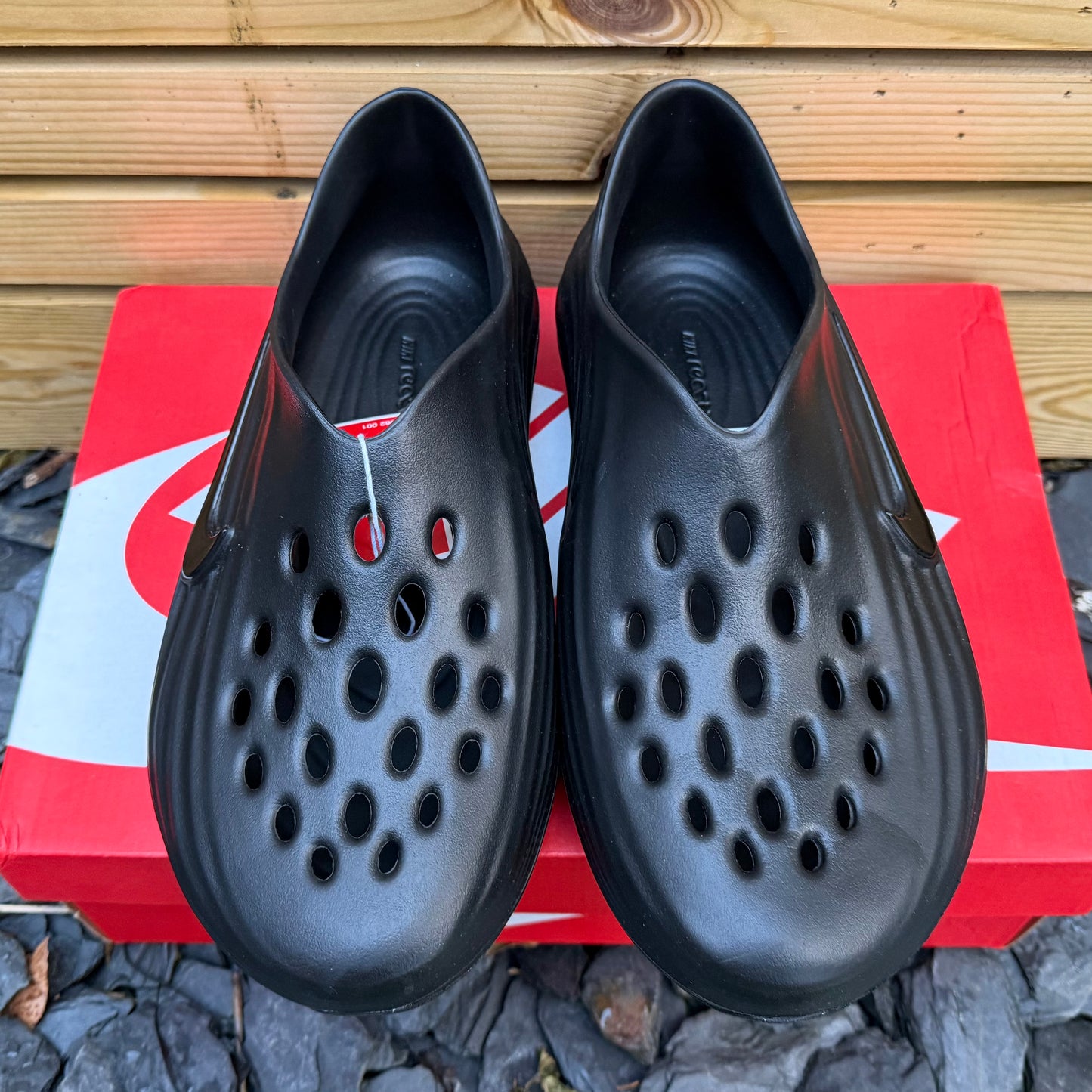 Nike Reactx Rejuven8 - Black - UK9 - Brand New
