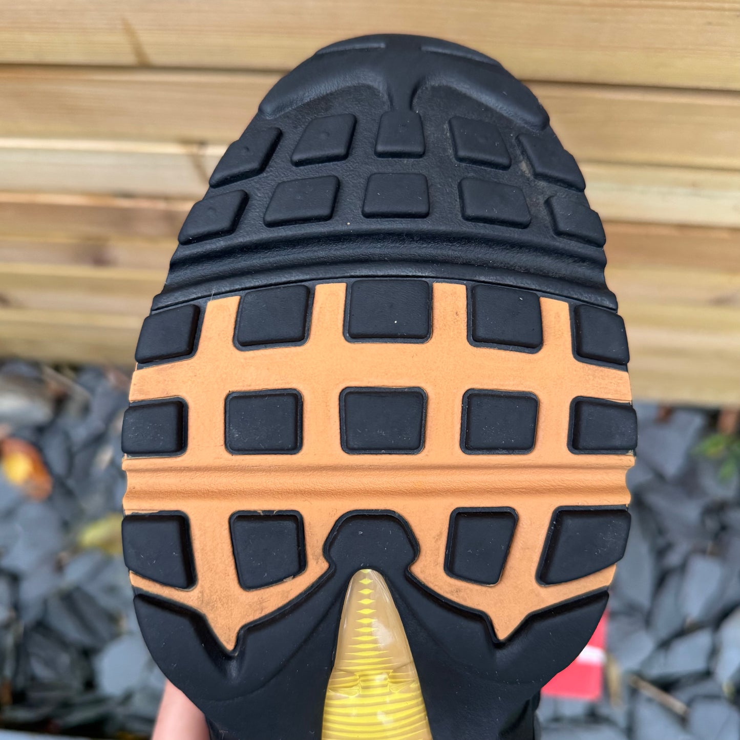 Nike Air Max 95 Icons - Strike Yellow - UK9.5