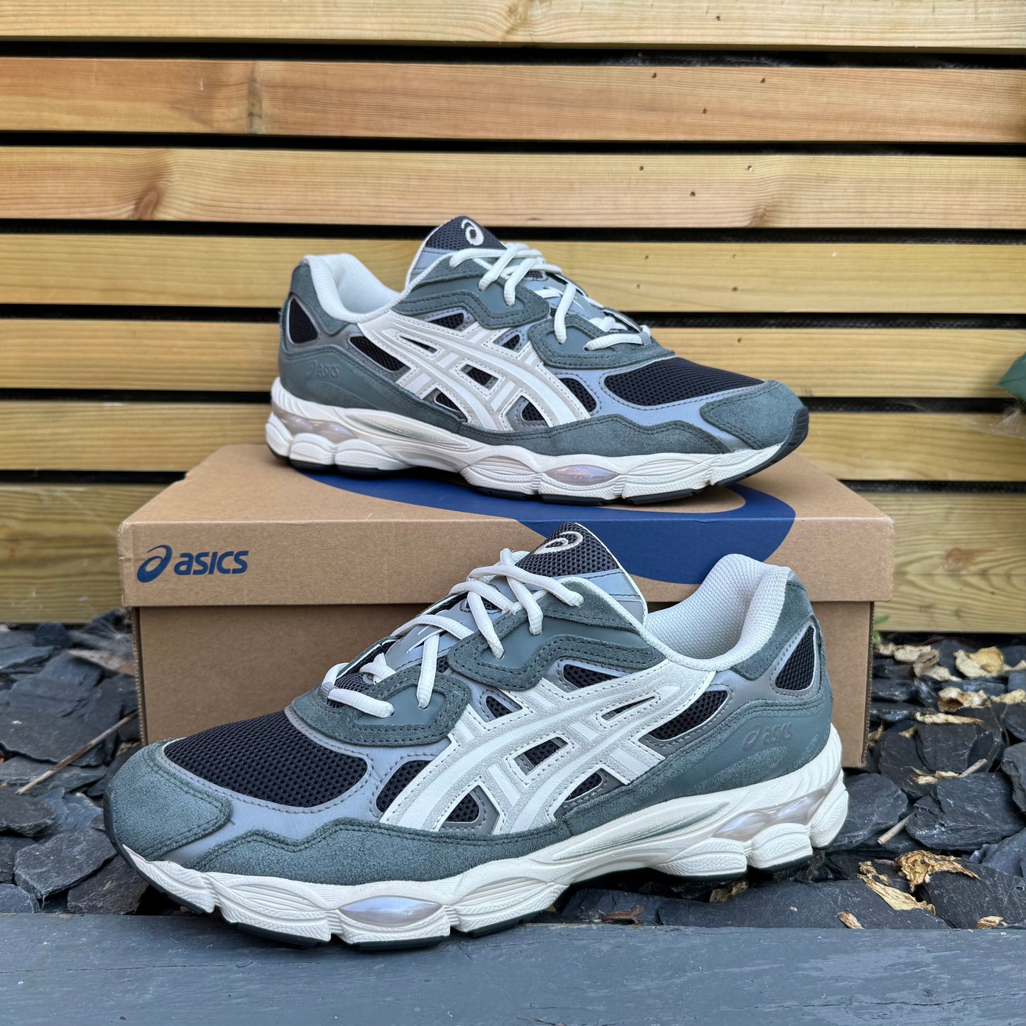 Asics Gel-NYC - Ivory / Smoke Grey - UK11