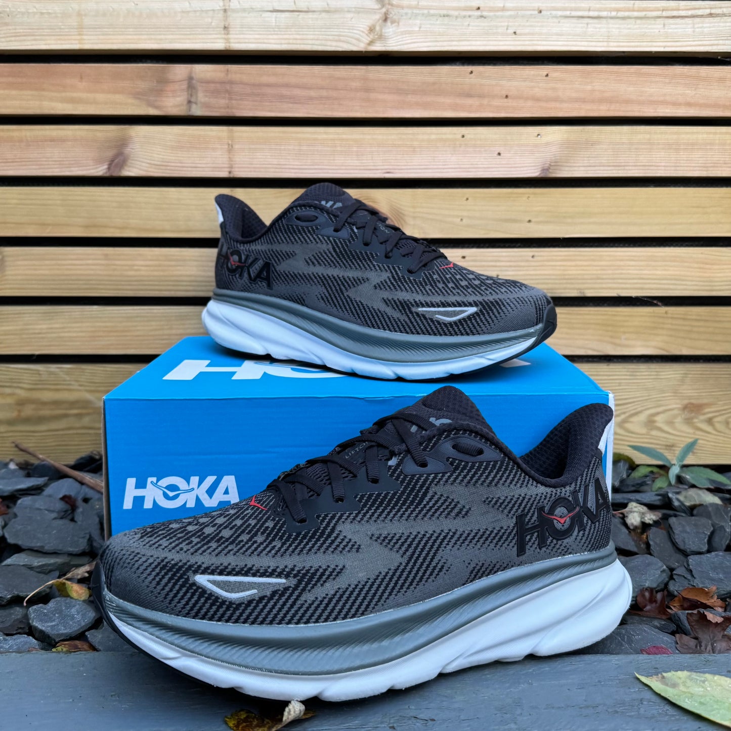 Hoka Clifton 9 - Black / Outer Orbit - UK10