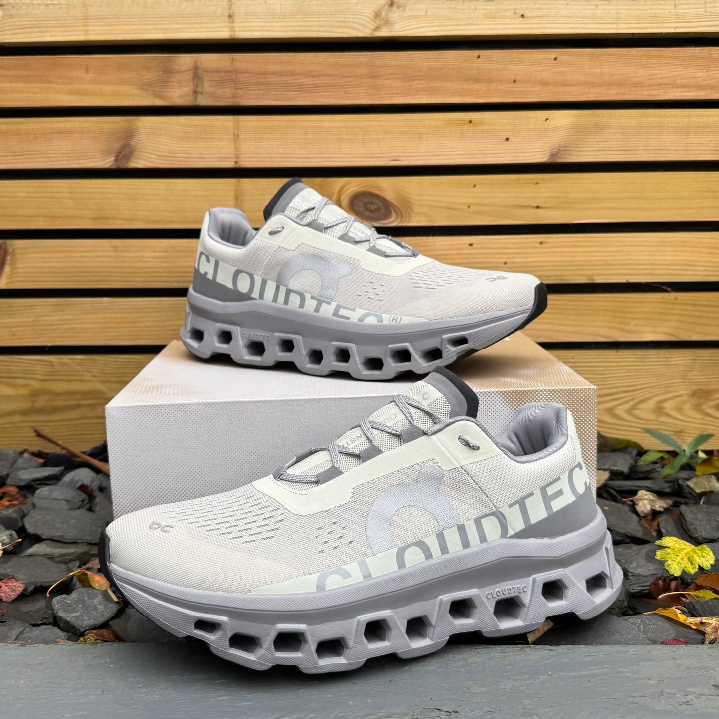 On Running CloudMonster - Ice / Glacier - UK10.5