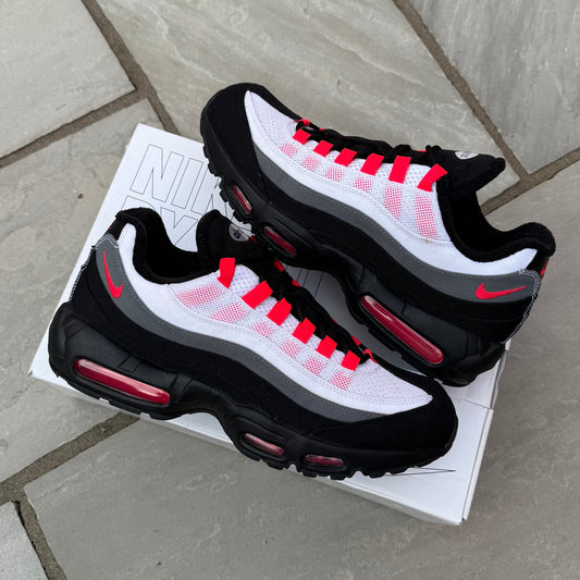 Nike Air Max 95 ID “Nike By You” - Cherry Gradient - UK9.5