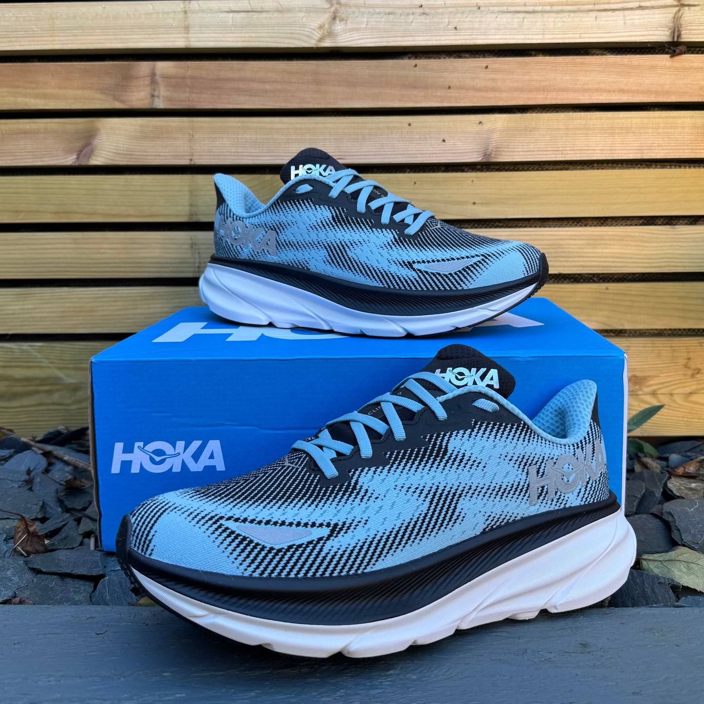 Hoka Clifton 9 Gore-Tex - Black /Raindrop - UK8.5 - Brand New