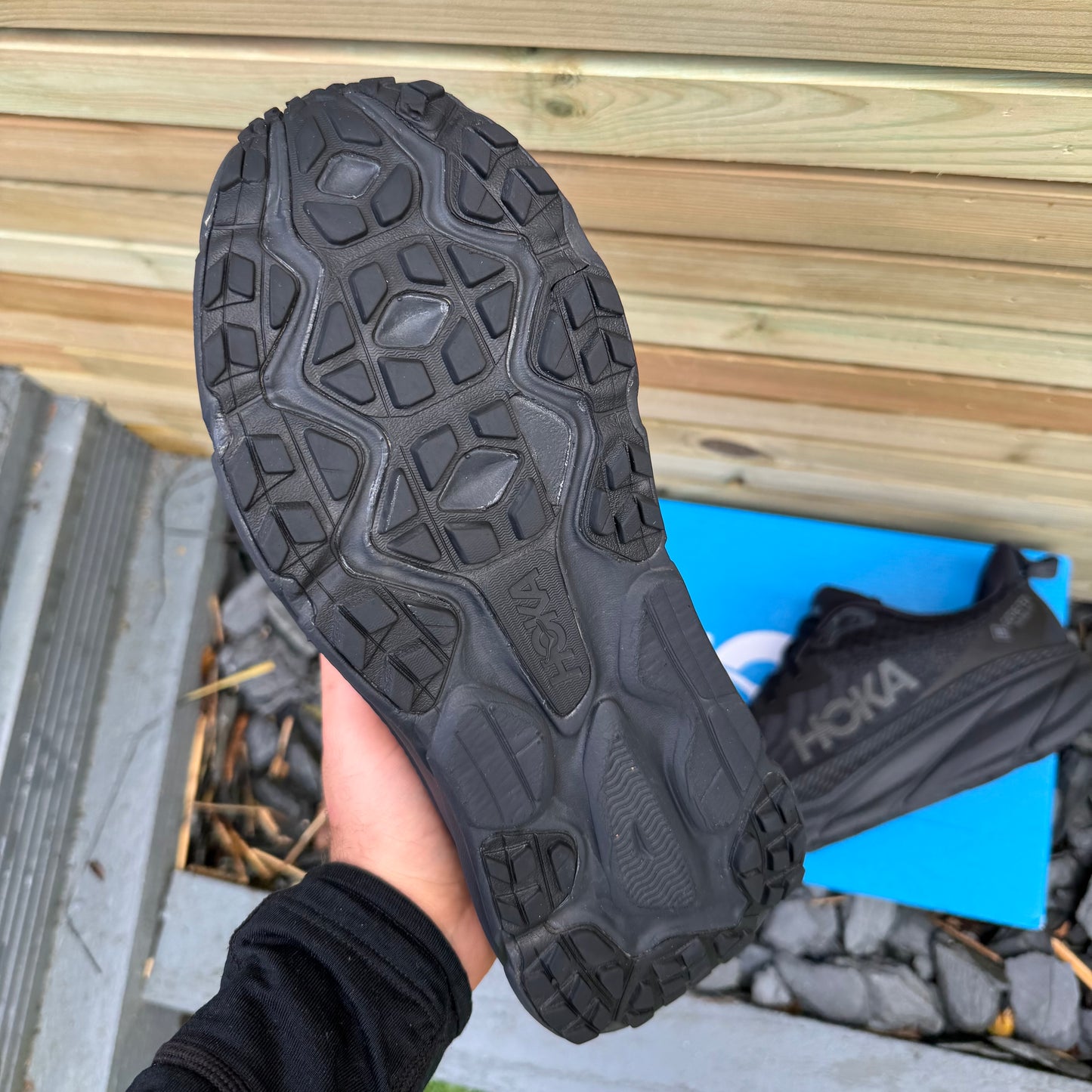 Hoka Challenger 7 Gore-Tex - Triple Black - UK11