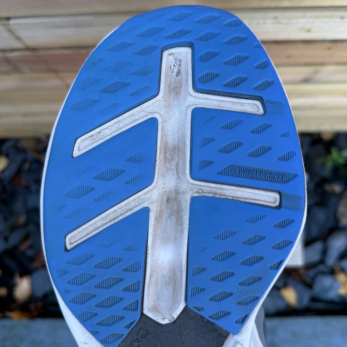 On Running CloudEclipse - Black / Frost - UK8.5