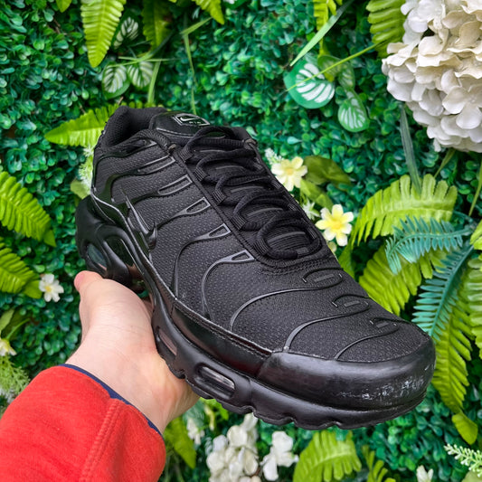 Nike Air Max Plus TN Triple Black