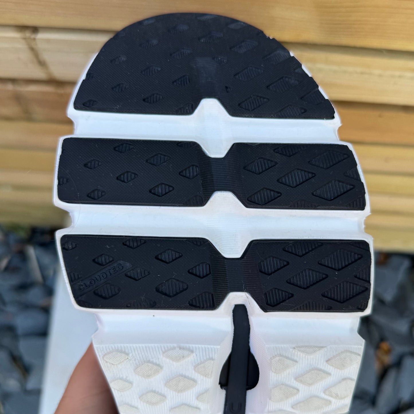 On Running CloudSwift 3.0 - Black - UK9