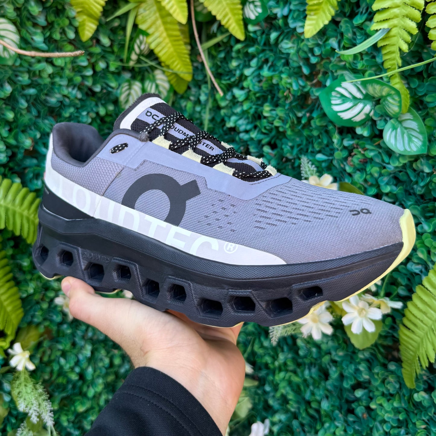 On Running CloudMonster - Fossil / Magnet - UK8.5