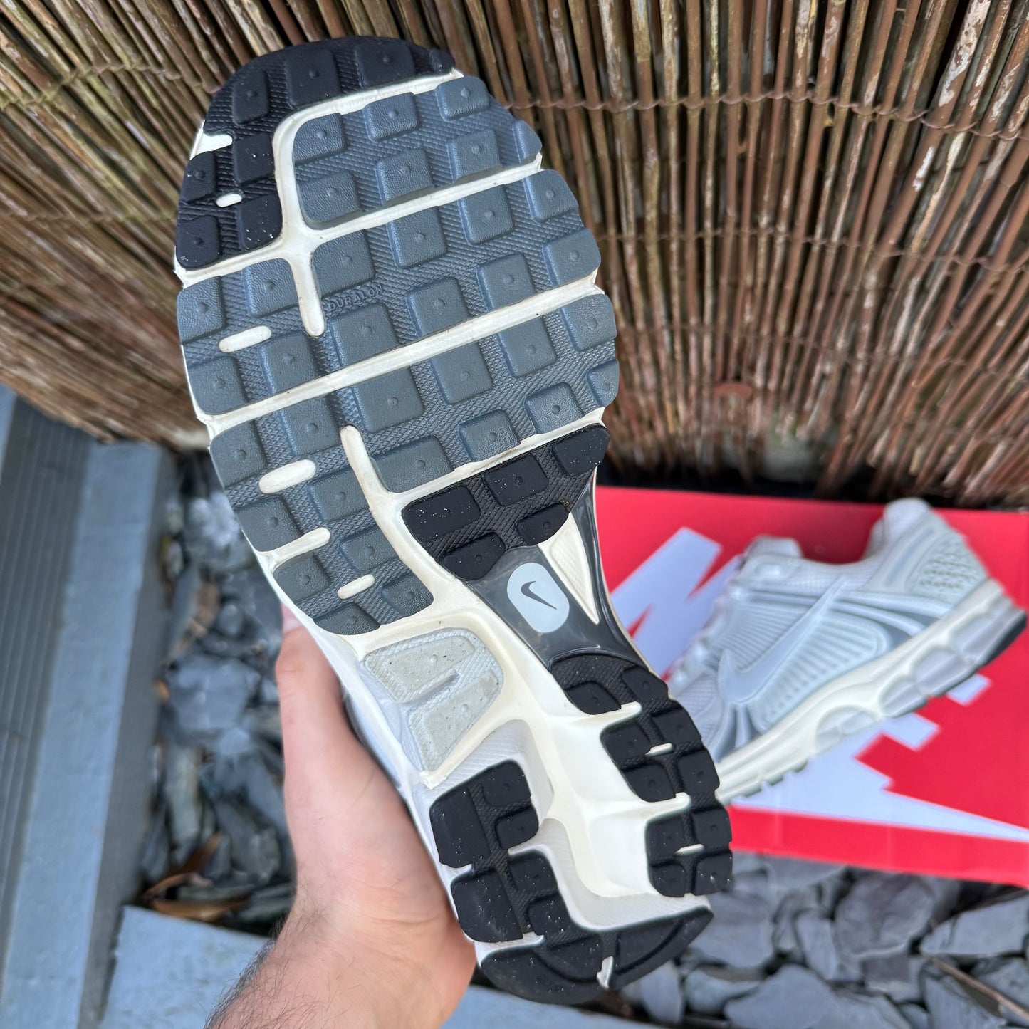 Nike Zoom Vomero 5 - Platinum Tint - UK9.5