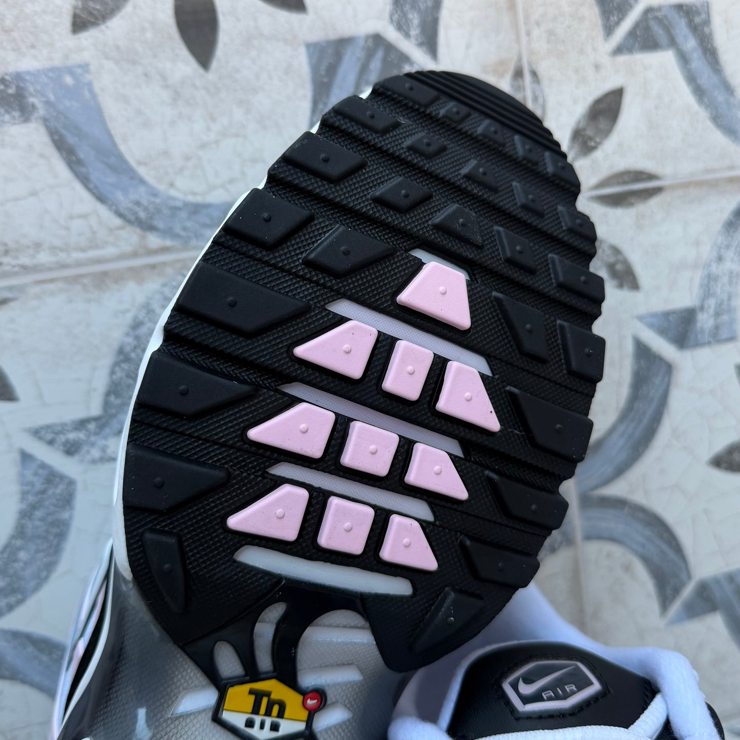 Nike Air Max Plus TN - Pink Foam - Multiple Sizes - Brand New