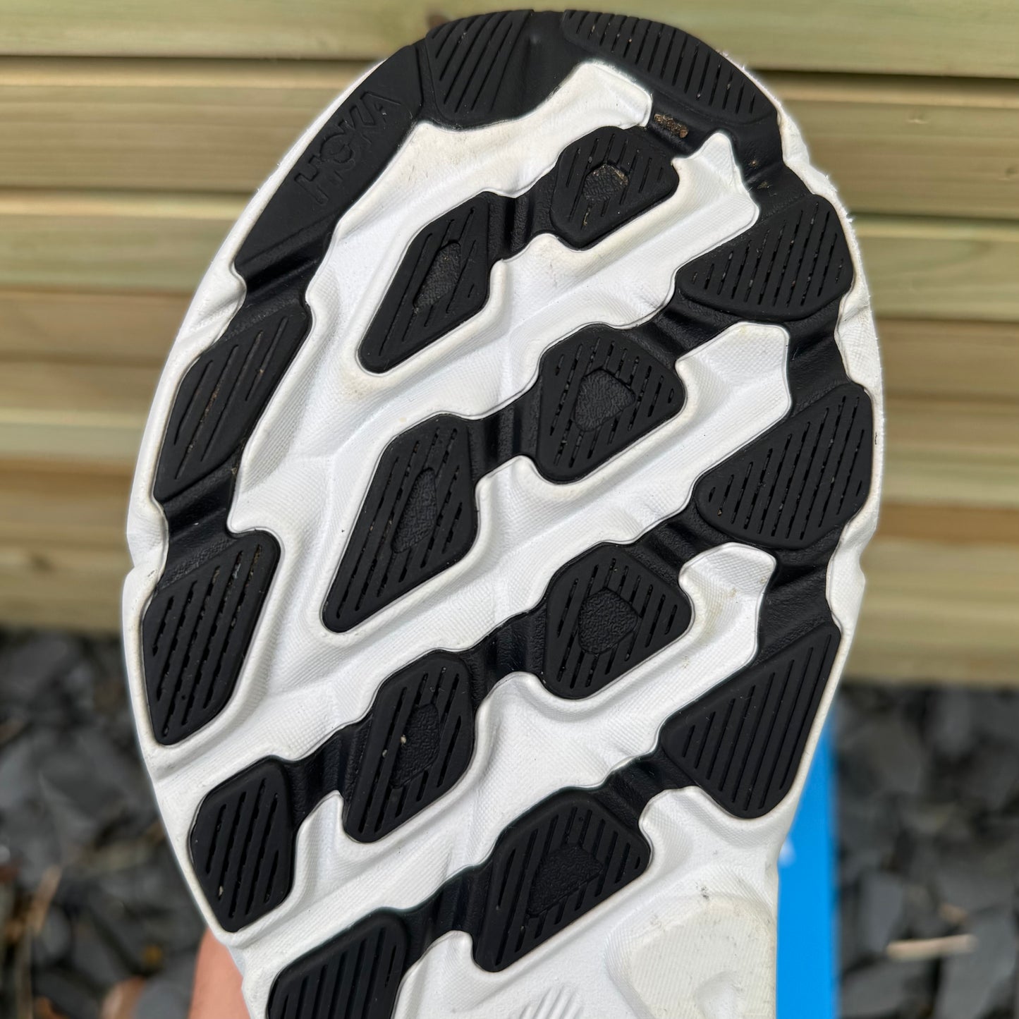 Hoka Clifton 9 - Black / Outer Orbit - UK7.5