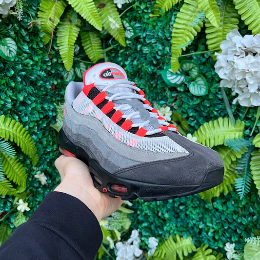 Nike Air Max 95 OG Solar Red 2018 UK9