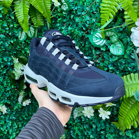 Nike Air Max 95 - Midnight Navy Jewel - UK10.5