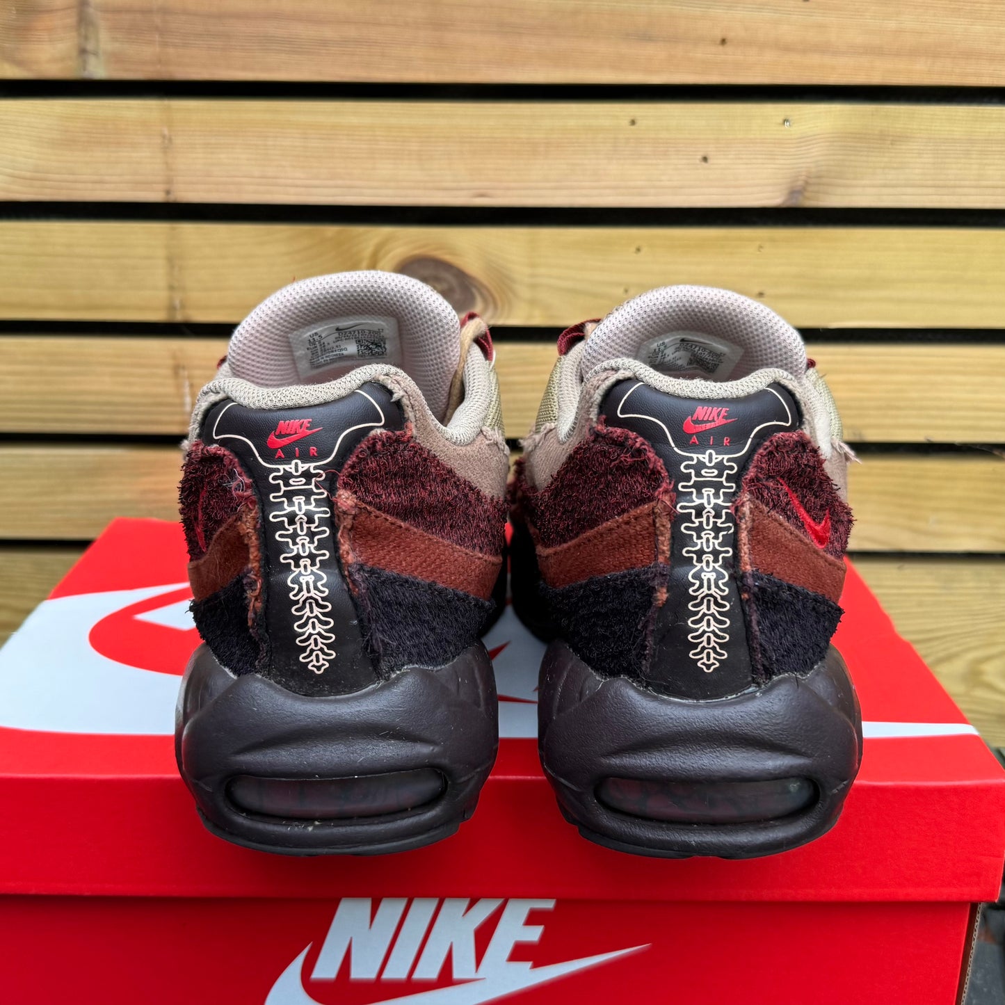 Nike Air Max 95 Anatomy Of Air - Brown Basalt / University Red - UK9