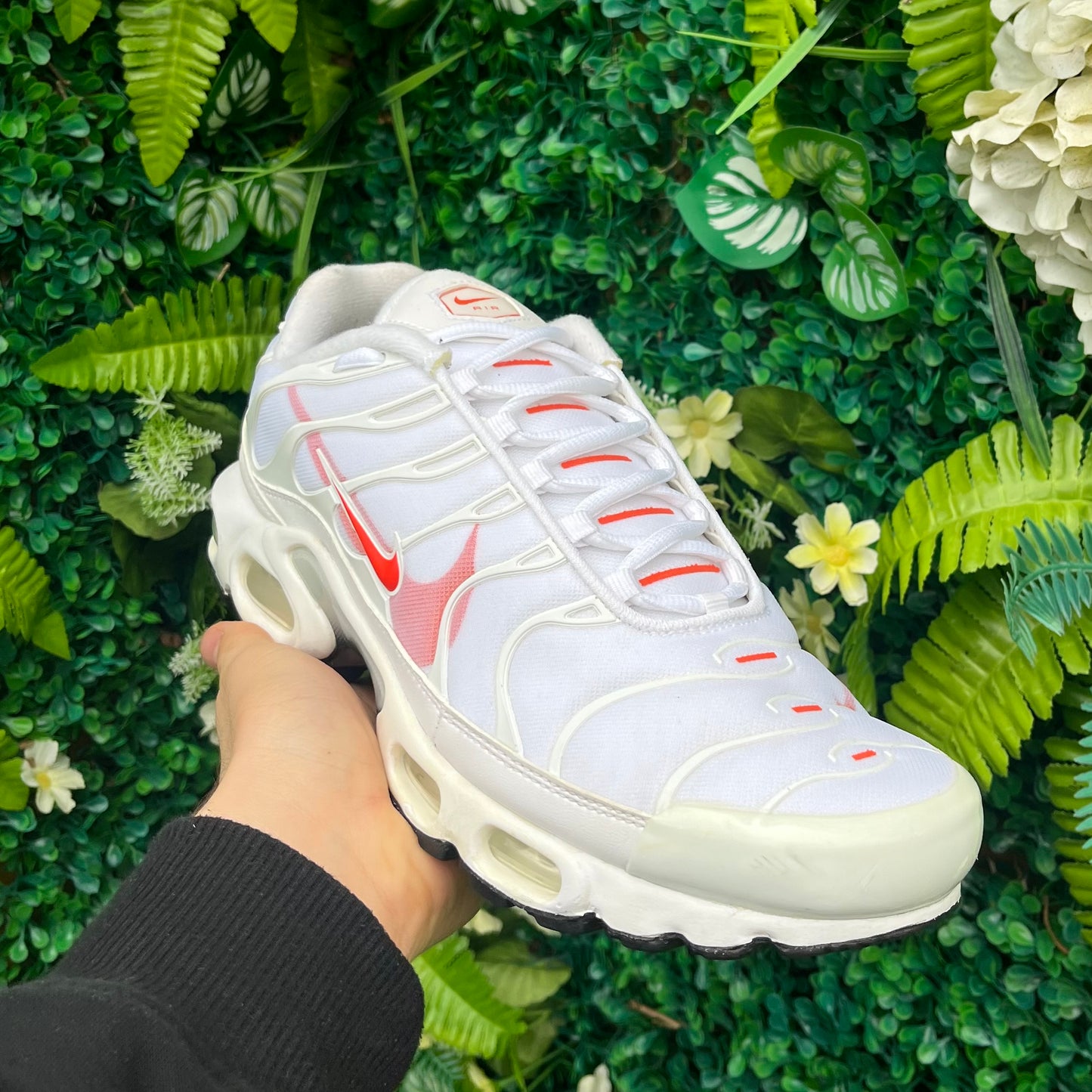 Nike Air Max Plus TN Double Swoosh White / Crimson UK8.5